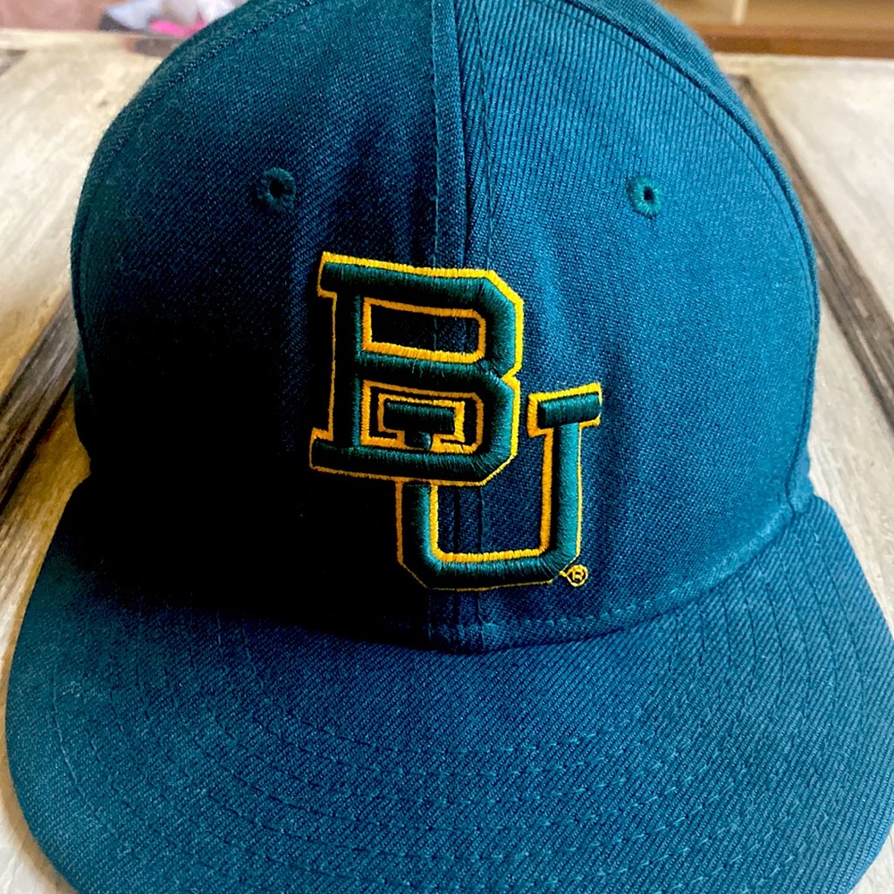Baylor Bears fitted New Era hat- size 7.